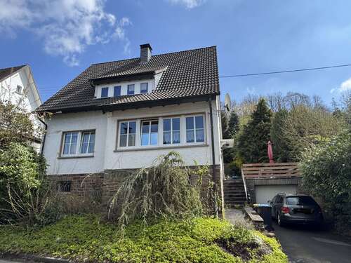 Foto - Haus zum Kaufen in Siegen 267.000,00 € 117.5 m²