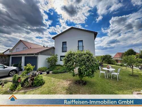 Foto - Haus zum Kaufen in Sünching 545.000,00 € 140 m²