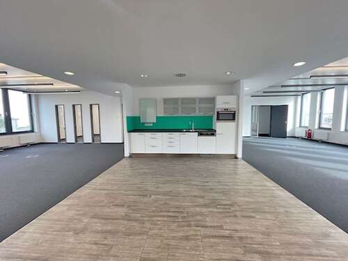 Foto - Büro in München 5.478,00 € 249 m²