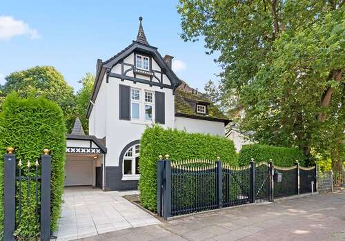 Foto - Haus zum Kaufen in Hamburg 2.250.000,00 € 193.08 m²