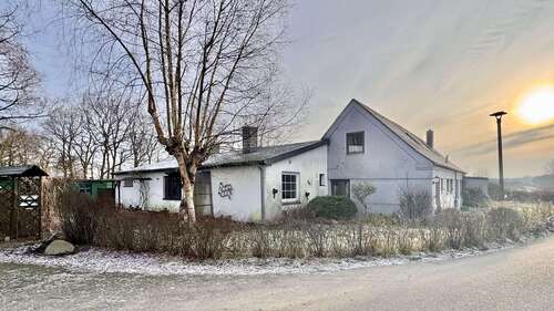 Foto - Haus zum Kaufen in Oster-Ohrstedt 233.000,00 € 245 m²