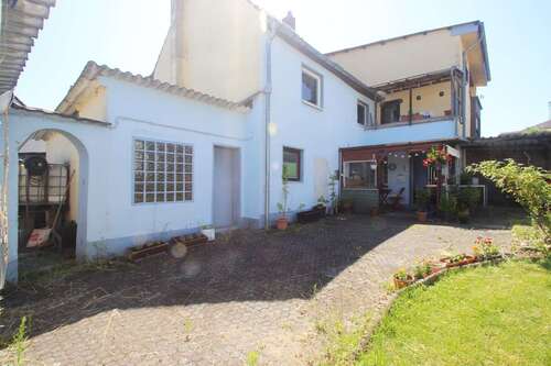 Foto - Haus zum Kaufen in Königswinter Thomasberg 449.000,00 € 220 m²