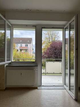 Foto - Wohnung zum Mieten in Plauen 278,10 € 52.57 m²