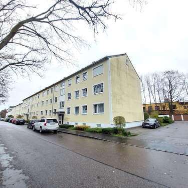 Foto - Wohnung zum Mieten in Augsburg 875,00 € 97 m²