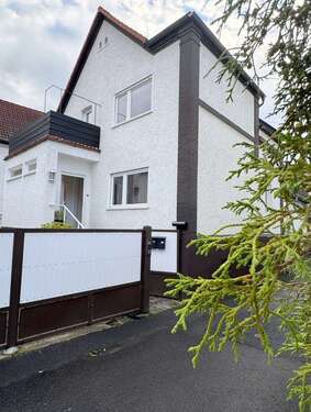 Foto - Haus zum Mieten in Rambach 1.650,00 € 125 m²