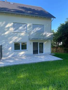 Foto - Wohnung zum Mieten in Emersacker 860,00 € 83 m²