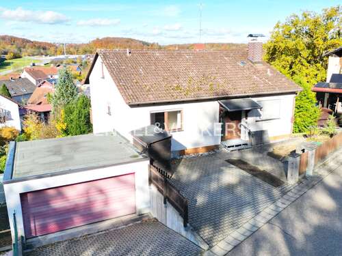 Foto - Haus zum Kaufen in Nittendorf 365.000,00 € 129 m²