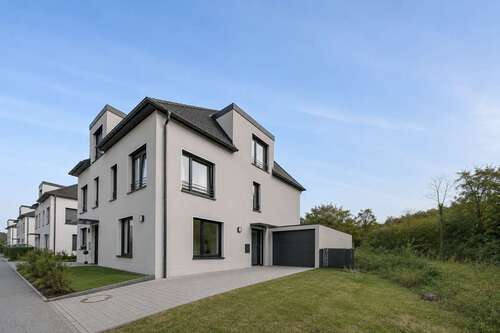 Foto - Haus zum Mieten in Kerpen Türnich 2.470,00 € 159.5 m²