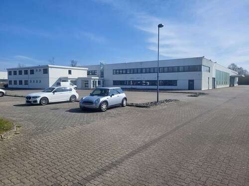 Foto - Halle in Neumünster 16.000,00 € 4000 m²