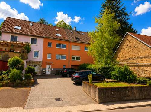 Foto - Haus zum Kaufen in Sinsheim Waldangelloch 299.000,00 € 249.37 m²