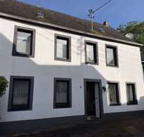 Haus zum Kaufen in Münstermaifeld 135.000,00 € 132.09 m²