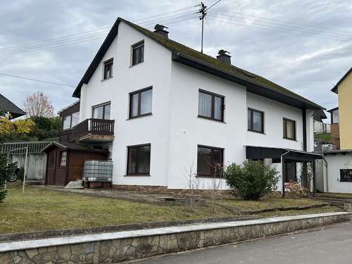 Foto - Haus zum Kaufen in Sankt Goar 280.000,00 € 210 m²