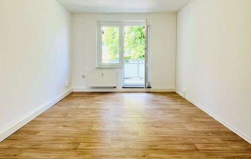 Foto - Wohnung zum Mieten in Freital 315,15 € 49.63 m²