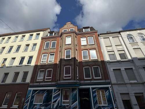 Foto - Haus zum Kaufen in Kiel 995.000,00 € 504 m²