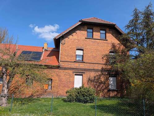 Foto - Haus zum Kaufen in Bad Schmiedeberg 128.000,00 € 193.81 m²