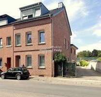 Haus zum Kaufen in Mönchengladbach-Wickrath 457.000,00 € 181 m²