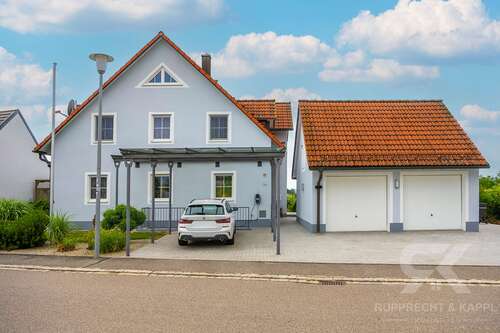 Foto - Haus zum Kaufen in Moosbach 599.000,00 € 285 m²