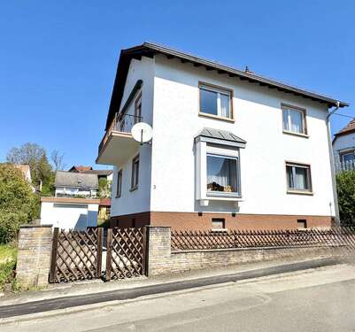 Foto - Haus zum Kaufen in Hirschhorn 220.000,00 € 114.86 m²
