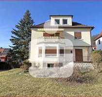 Haus zum Kaufen in Kulmbach 179.000,00 € 175 m²