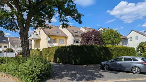 Foto - Haus zum Kaufen in Flörsheim - Wicker 520.000,00 € 139 m²