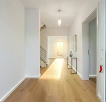 Haus zum Mieten in GlienickeNordbahn 2.000,00 € 96 m² - Glienicke/Nordbahn