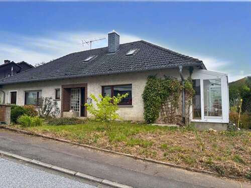 Foto - Haus zum Kaufen in Schalksmühle 325.000,00 € 181.88 m²