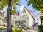 Haus zum Kaufen in Rostock-Warnemünde 2.670.000,00 € 189 m²