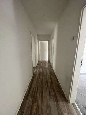 Foto - Wohnung zum Mieten in Magdeburg 516,00 € 76 m²