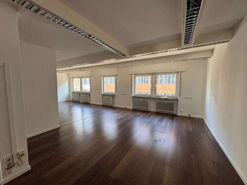 Foto - Büro in Stuttgart 1.700,00 € 146 m²