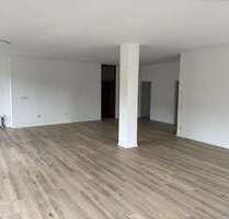 Wohnung zum Mieten in Kuchen 1.100,00 € 147 m²