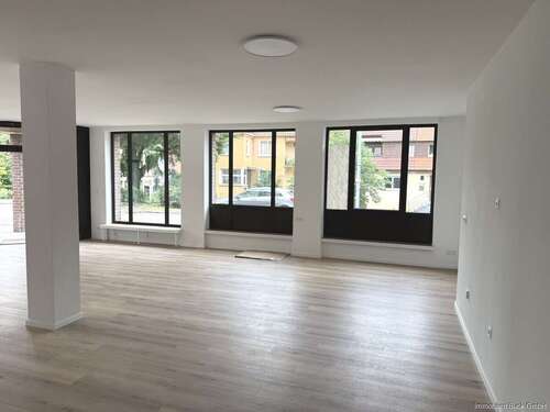 Foto - Wohnung zum Mieten in Kuchen 1.100,00 € 147 m²