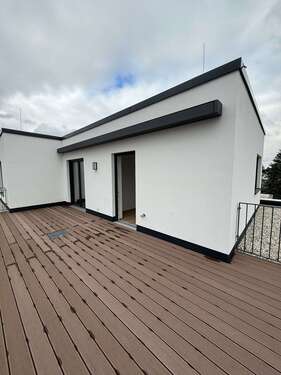 Foto - Wohnung zum Mieten in Niederkassel 1.591,56 € 115.75 m²