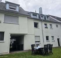 Haus zum Kaufen in Stuttgart-Hedelfingen 798.000,00 € 257 m²