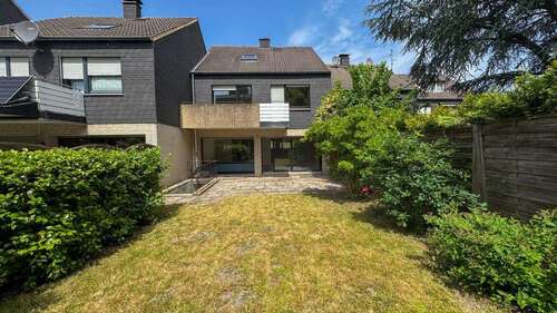 Foto - Haus zum Kaufen in Oberhausen 359.000,00 € 204.31 m²