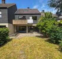 Haus zum Kaufen in Oberhausen 359.000,00 € 204.31 m²