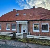 Haus zum Kaufen in Ummern 70.000,00 € 295.87 m²