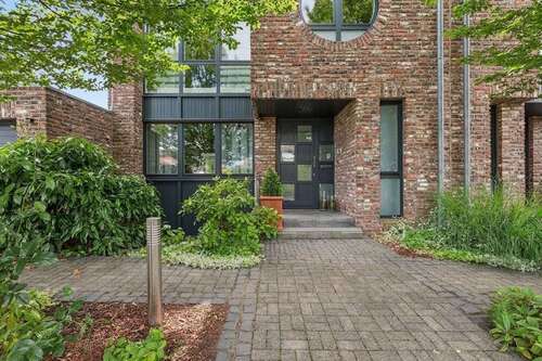 Foto - Haus zum Kaufen in Neuss-Speck 1.100.000,00 € 230 m²