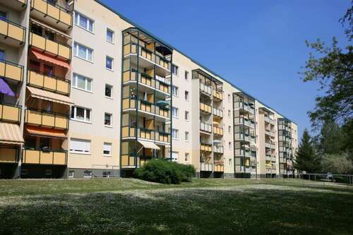 Foto - Wohnung zum Mieten in Altenburg 390,00 € 59.91 m²