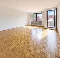Wohnung zum Kaufen in Augsburg 370.000,00 € 82.58 m²