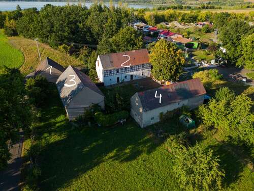 Foto - Haus zum Kaufen in Borna 550.000,00 € 849.63 m²