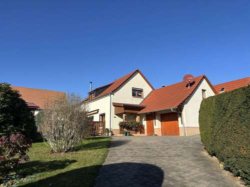 Foto - Haus zum Kaufen in Struppen 399.000,00 € 141 m²