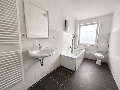 Foto - Wohnung zum Mieten in Duisburg 345,00 € 46 m²
