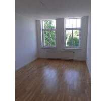 Wohnung zum Mieten in Halle 824,00 € 103.54 m²