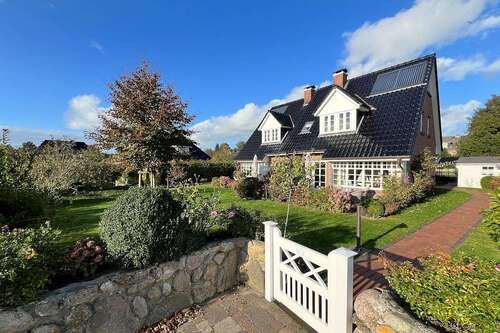 Foto - Haus zum Kaufen in Wyk auf Föhr 750.000,00 € 91 m²