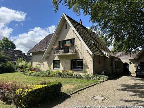 Foto - Haus zum Kaufen in Bad Zwischenahn 450.000,00 € 184 m²