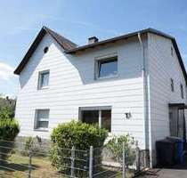 Haus zum Kaufen in Braunfels 229.000,00 € 230 m²