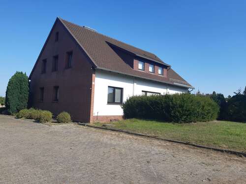 Foto - Wohnung zum Mieten in Wolfsburg 800,00 € 117 m²