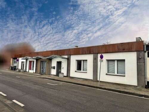 Foto - Haus zum Kaufen in Korschenbroich 306.300,00 € 1 m²