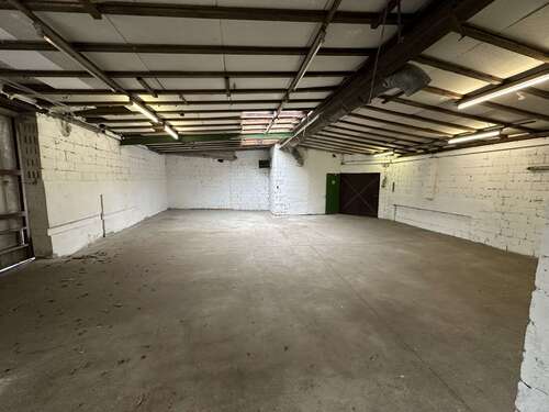 Foto - Halle in Duisburg 910,00 € 100 m²