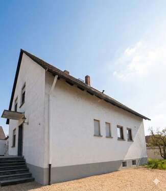 Foto - Haus zum Kaufen in Rüsselsheim am Main 639.000,00 € 145 m²